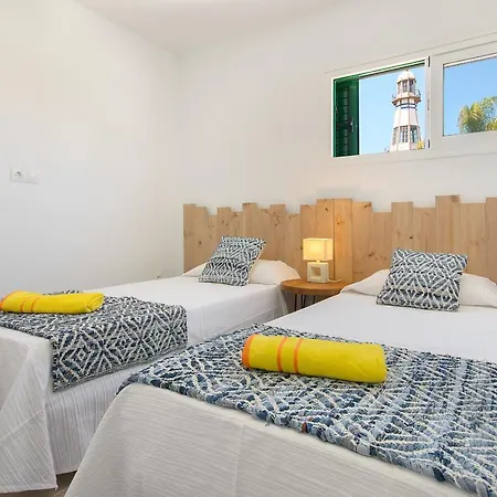 Apartment Orange Volcano Apartment, Free Access To The Fariones Sports Center